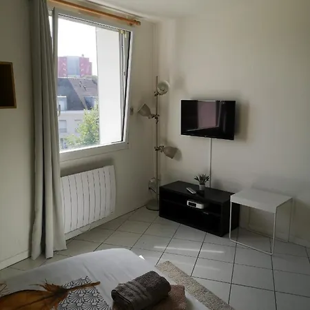 L6 - And Premium Flat Close Paris - Wifi & Netflix