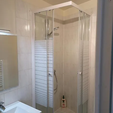 L6 - And Premium Flat Close Paris - Wifi & Netflix *